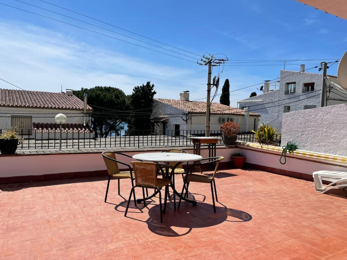 Apartamento Familiar En Canyelles Rosas Exteriör bild